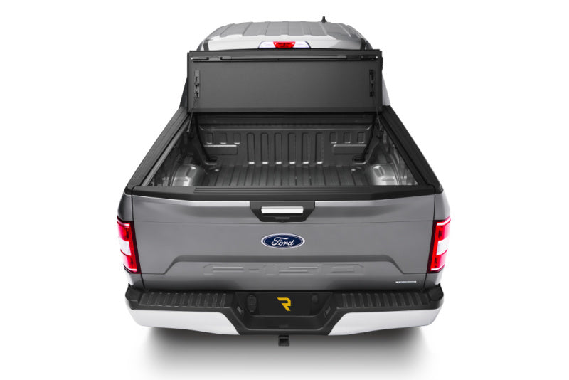 BAK 04-14 Ford F-150 5ft 6in Bed BAKFlip MX4 Matte Finish