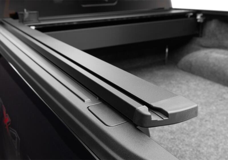 Retrax 17-18 Super Duty F-250-350 Short Bed RetraxPRO XR