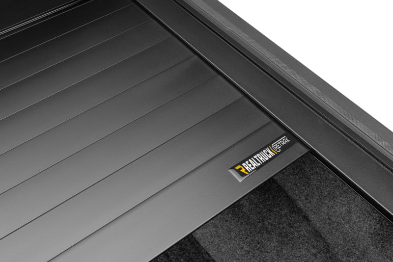 Retrax 17-18 Super Duty F-250-350 Short Bed RetraxPRO XR
