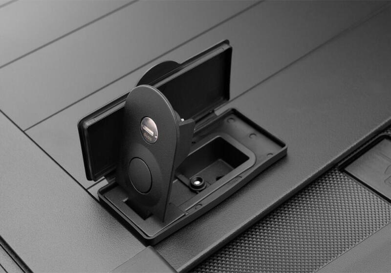 Retrax 17-18 Super Duty F-250-350 Short Bed RetraxPRO XR