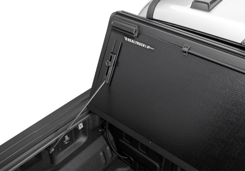 BAK 17-23 Ford Super Duty 8ft Bed BAKFlip G2