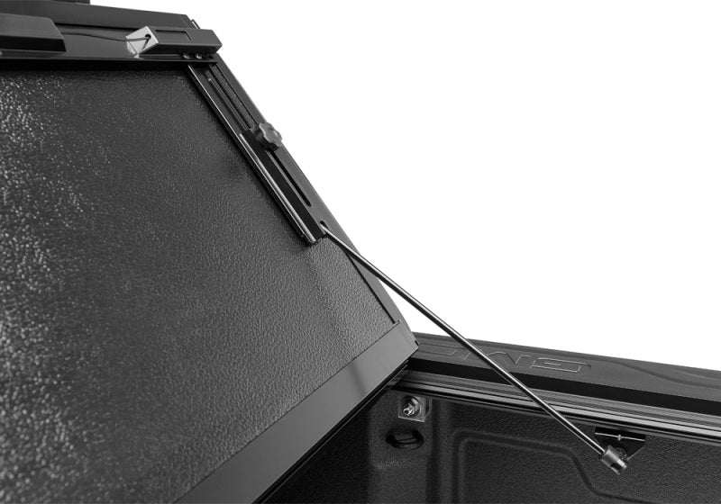 BAK 88-13 Chevy Silverado & C/K 1500 / 88-14 Chevy Silverado 2500/3500 HD 6ft 6in Bed BAKFlip F1